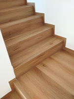  Vinylove schody bez nosu BUKOMA dub Bunbury